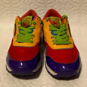 AWSOME vintage rainbow Reeboks